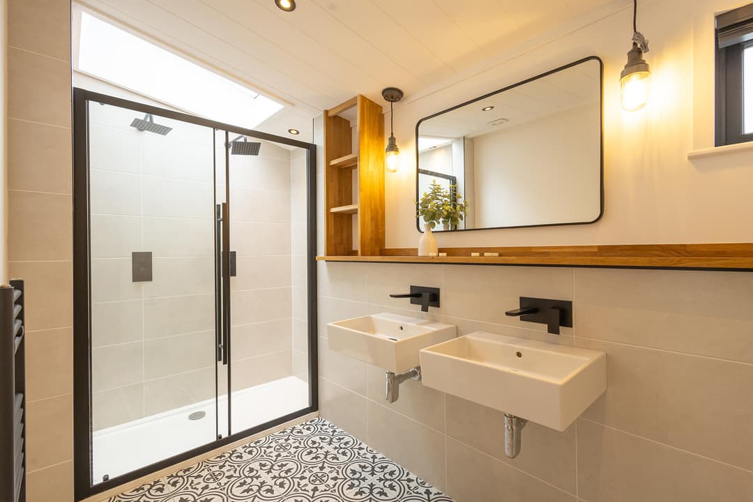 Image of a luxury home