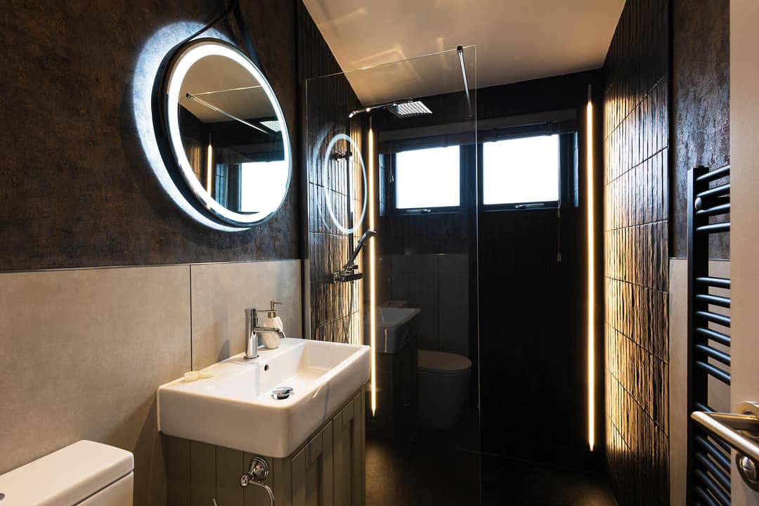 Image of a luxury home